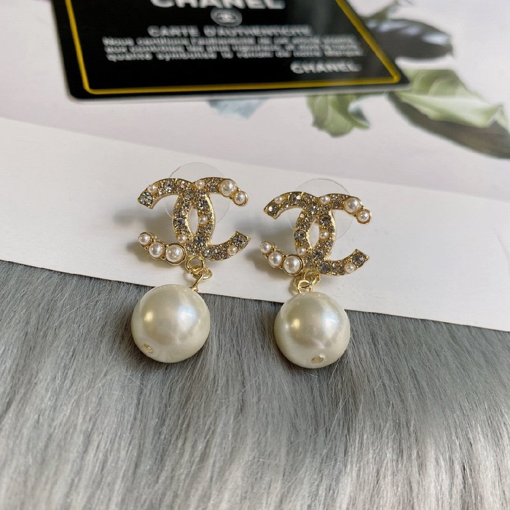 Pearl Stud Jewelry